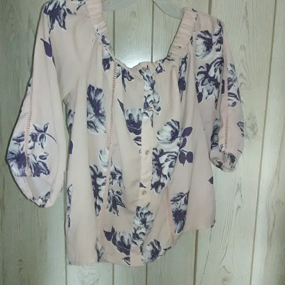 Women's Top